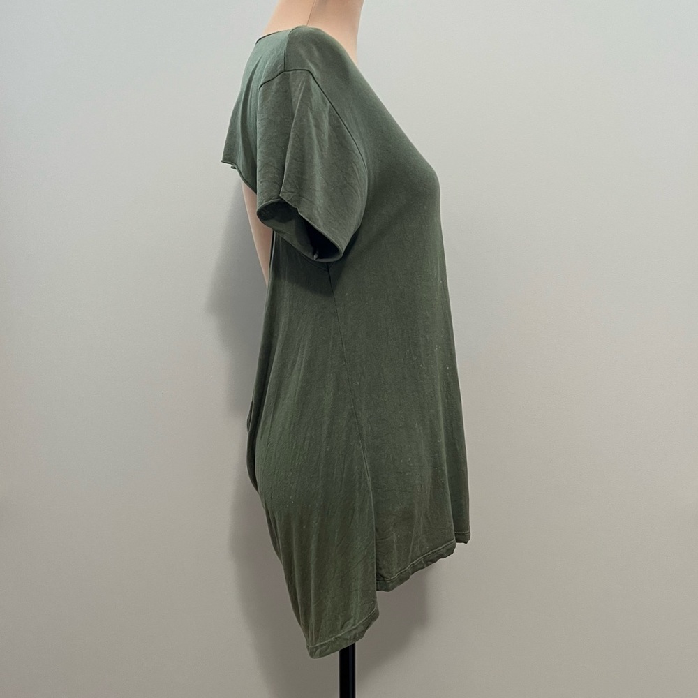 3/$30 AE Don’t Ask Why Drapey Open Back Tee Green One Size Distressed T-Shirt - Picture 8 of 14